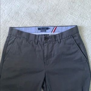 Tommy Hilfiger dark gray pants Size: 30x30